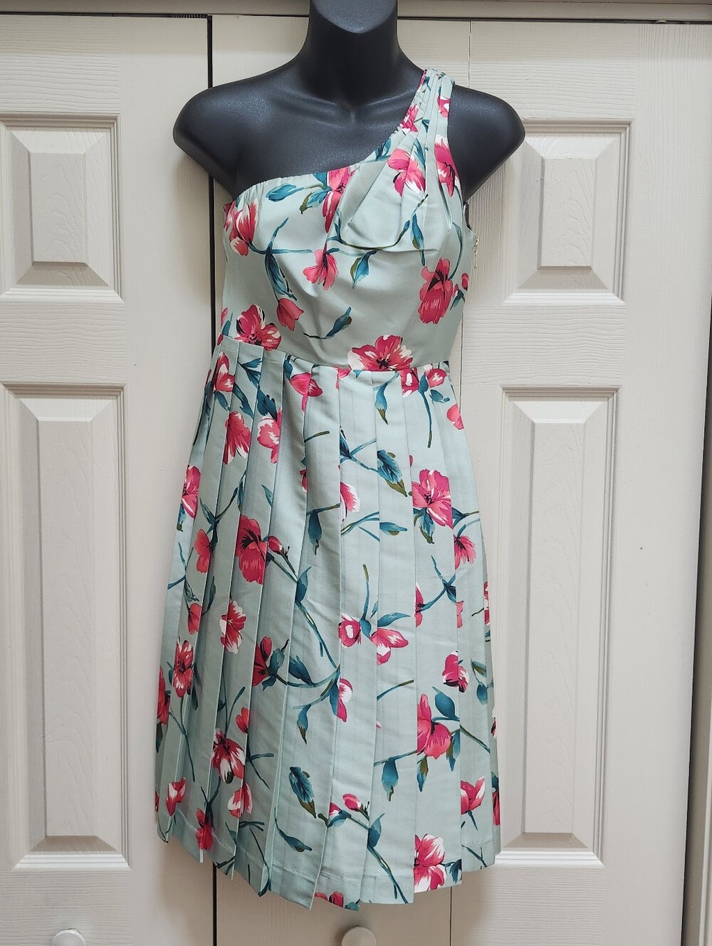 Express ~ Green Floral Silk One Shoulder Belted Pleated Party Dress Sz. 0 $128